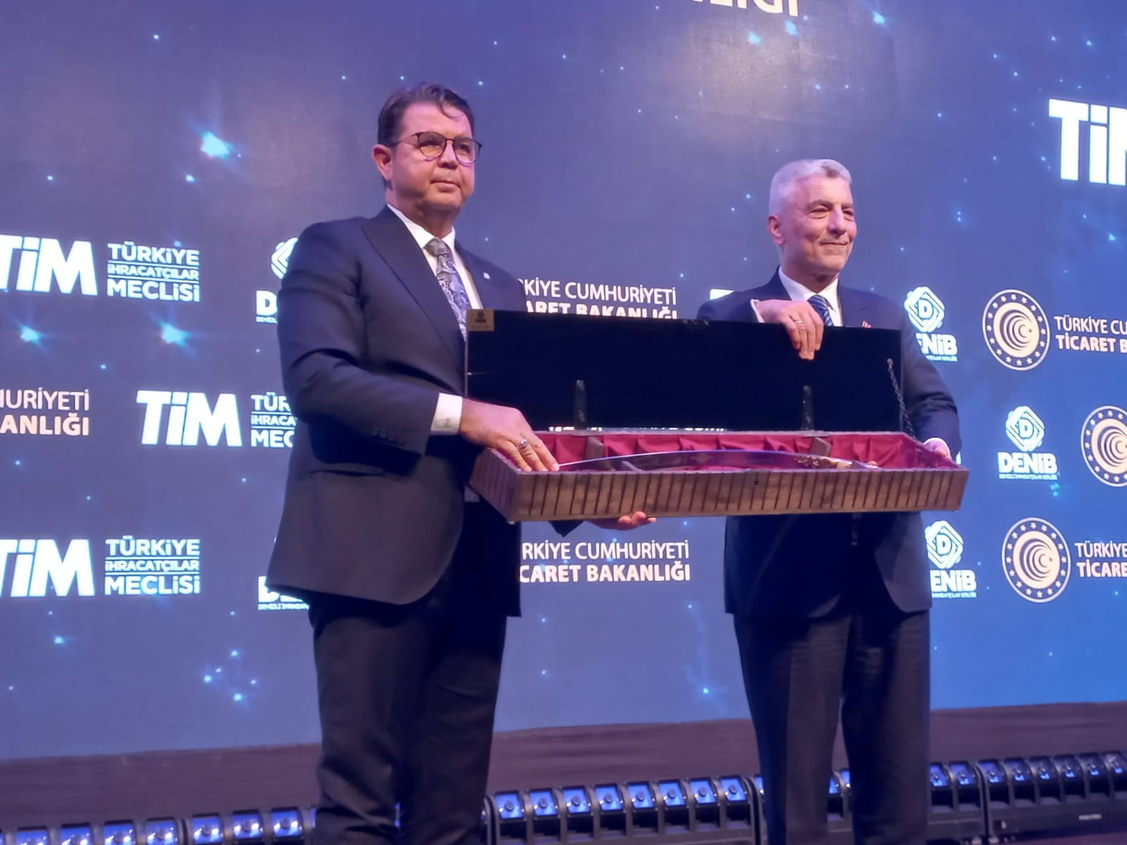 Deni̇zli̇’de İhracat Zi̇rvesi̇! Başarilar Ödüllerle Taçlandi (3)