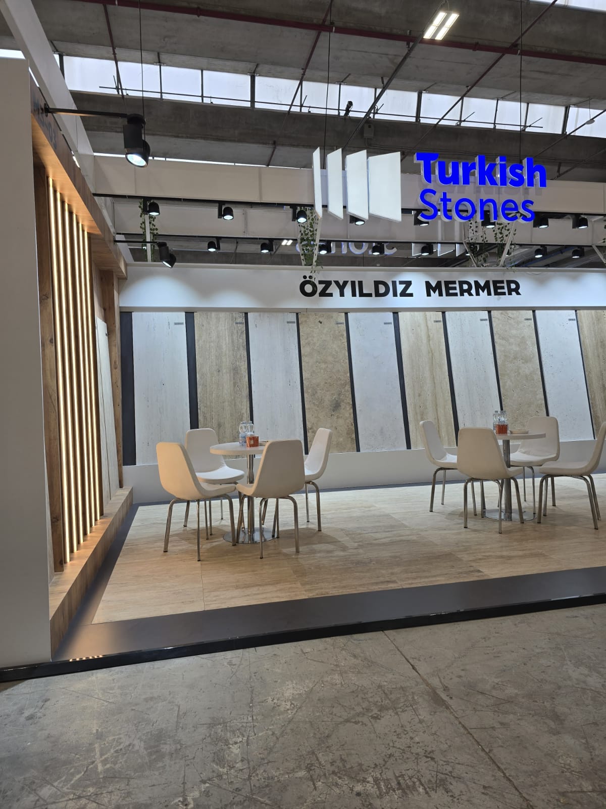 Özyildiz Mermer, Marmomac'ta Göz Kamaştirdi (3)