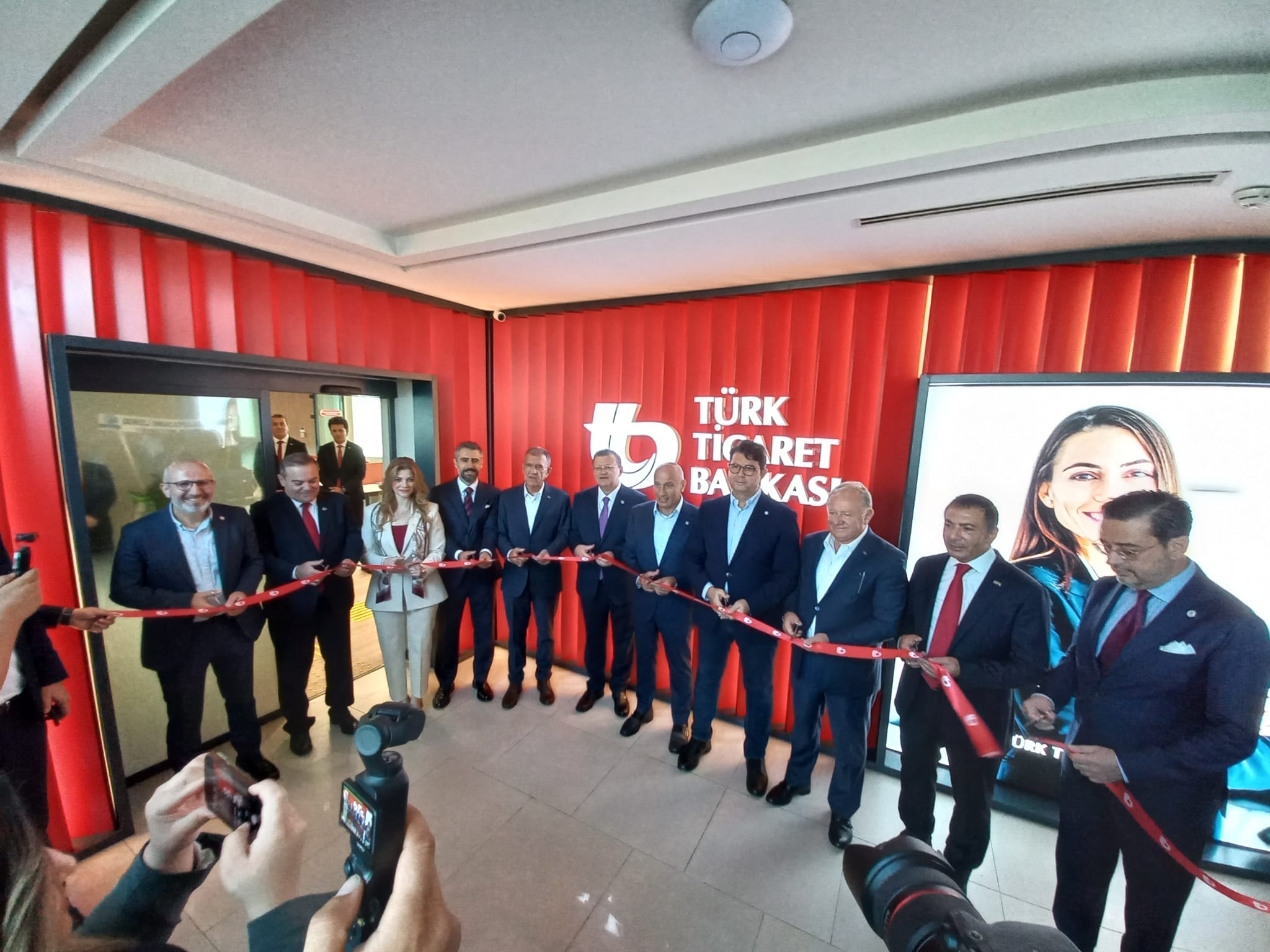 Whatsapp Image 2025 09 11 At 15.41.25 (1)