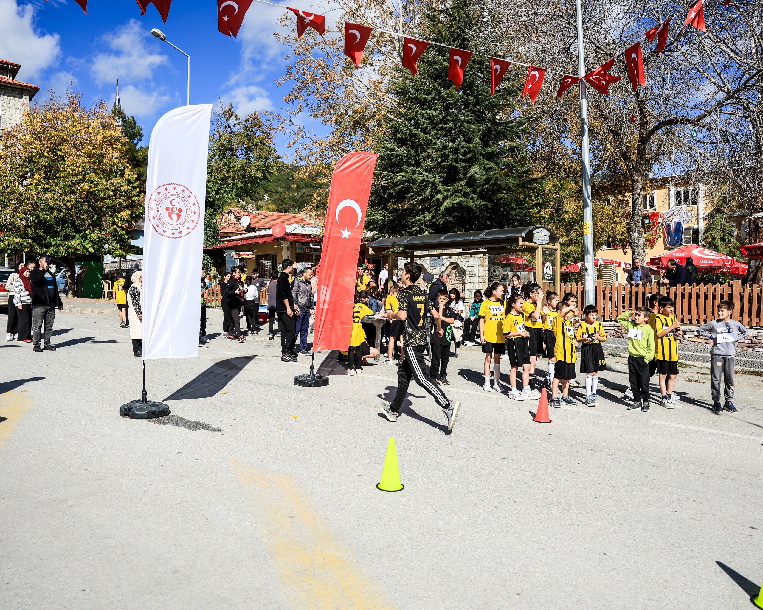 Çameli̇’de Cumhuri̇yet Koşusu Coşkusu (5)
