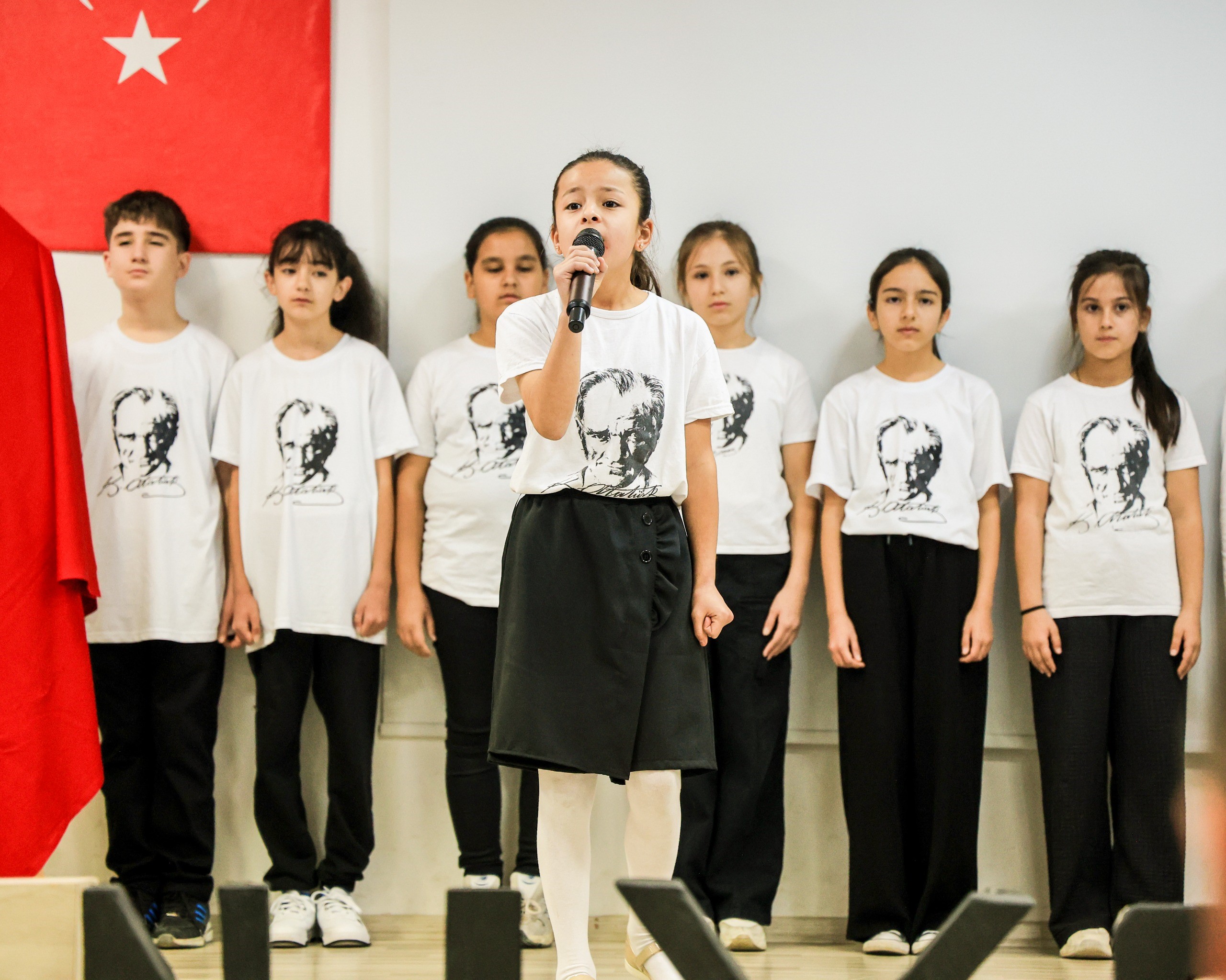 Arslan; Atatürk Kahramanliği Ve İleri̇ Görüşüyle Bi̇zlere Rehber Oldu (2)