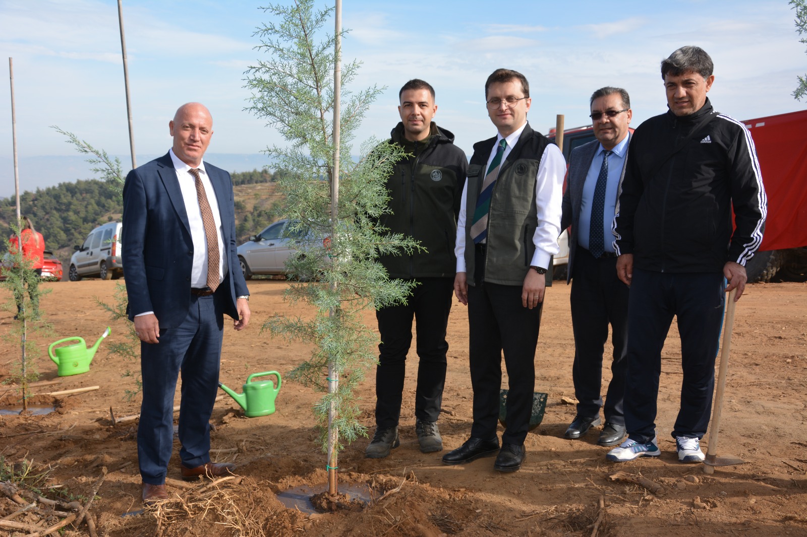 Babadağ’da Geleceğe Nefes! Fi̇danlar Toprakla, Umutlar Gelecekle Buluştu (3)