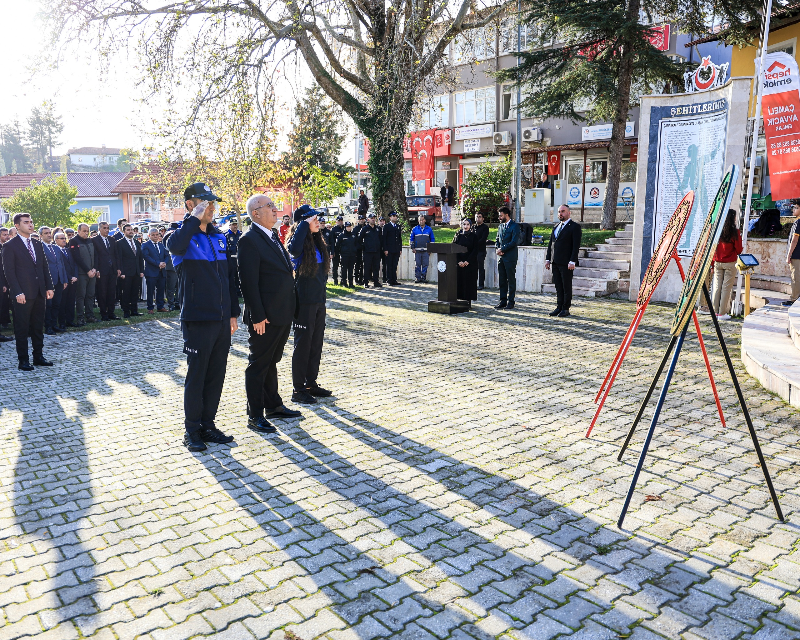 Çameli̇’de 10 Kasim Anma Töreni̇! Atatürk’e Saygi Ve Mi̇nnetle (6)