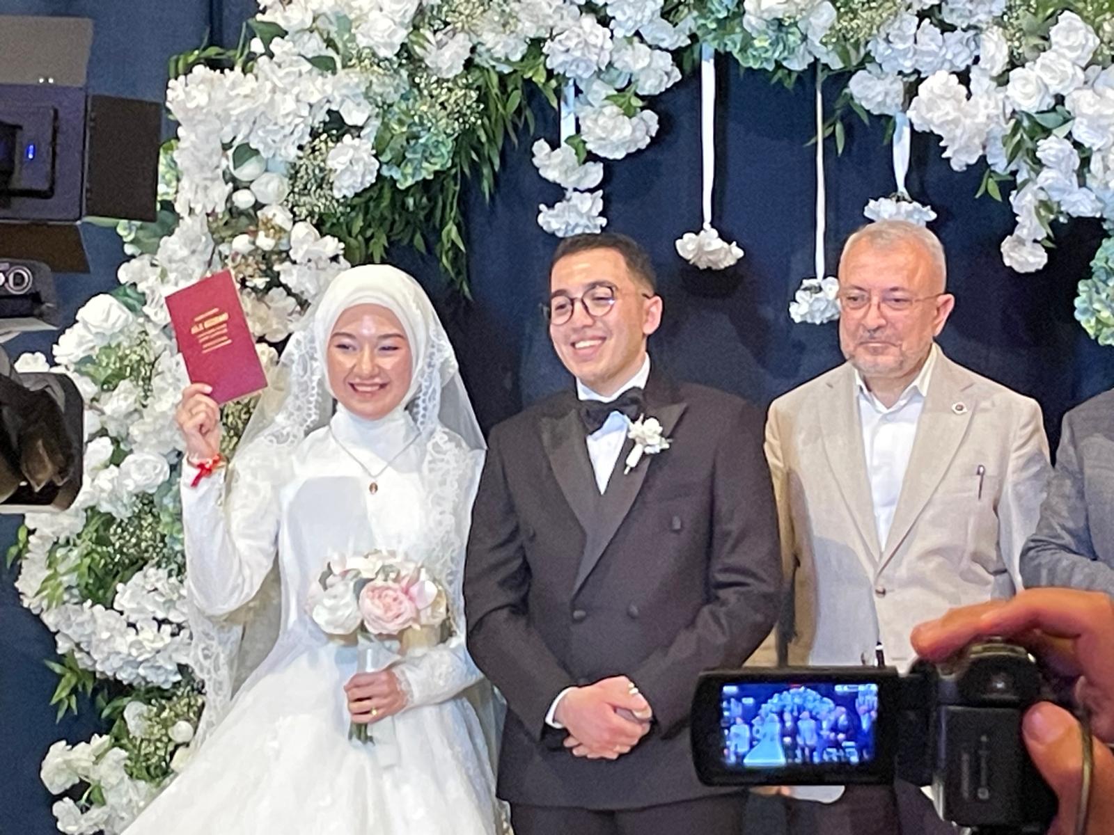 Deni̇zli̇’de Gerçekleşen Görkemli̇ Düğün Protokol, Si̇yaset Ve İş Dünyasini Buluşturdu (3)