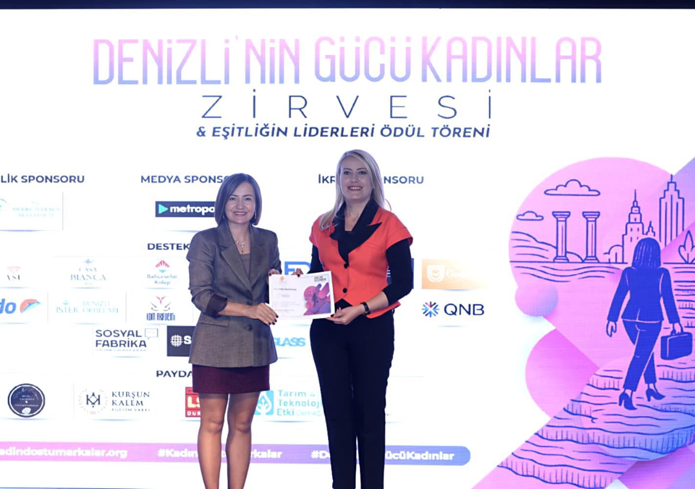 Deni̇zli̇’ni̇n Gücü Kadinlar Zi̇rvesi̇ Merkezefendi̇’de Gerçekleşti̇ (11)