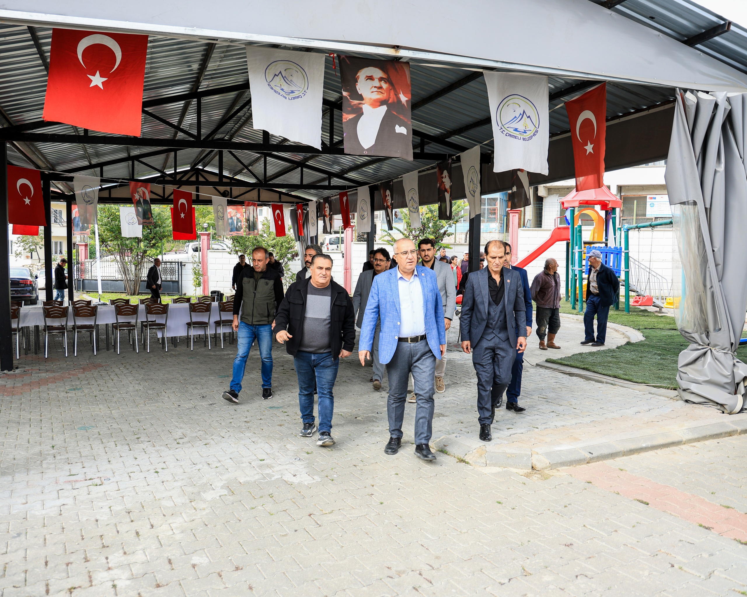 Sarikavak Mahallesi̇’ne Yeni̇ Sosyal Tesi̇s Kazandirildi (2)