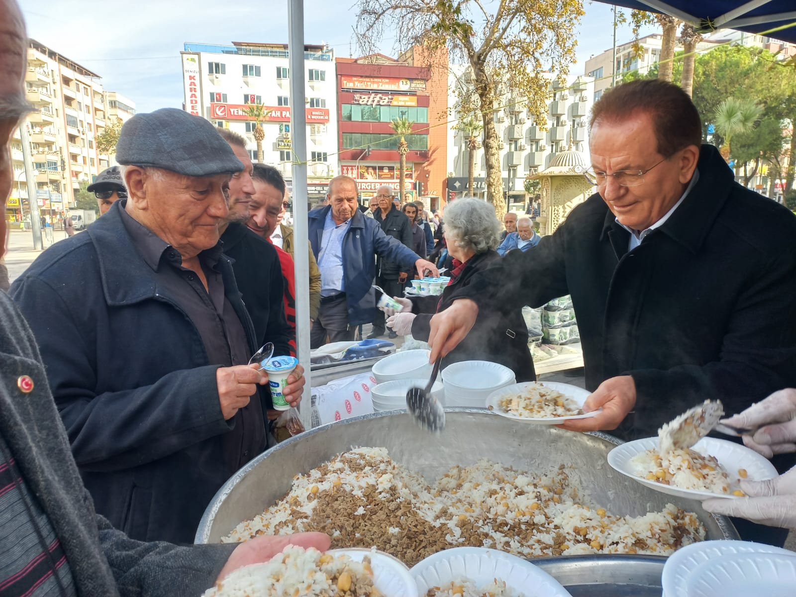 Whatsapp Image 2025 11 21 At 12.05.45 (1)