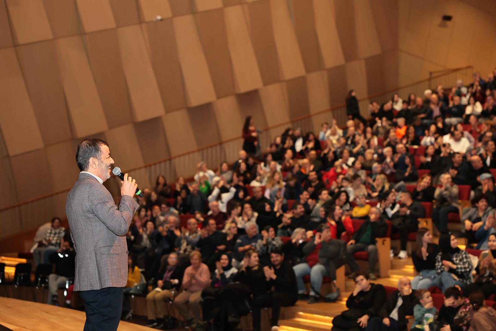 Bak Postacı Geliyor Muhteşem Gala (7)