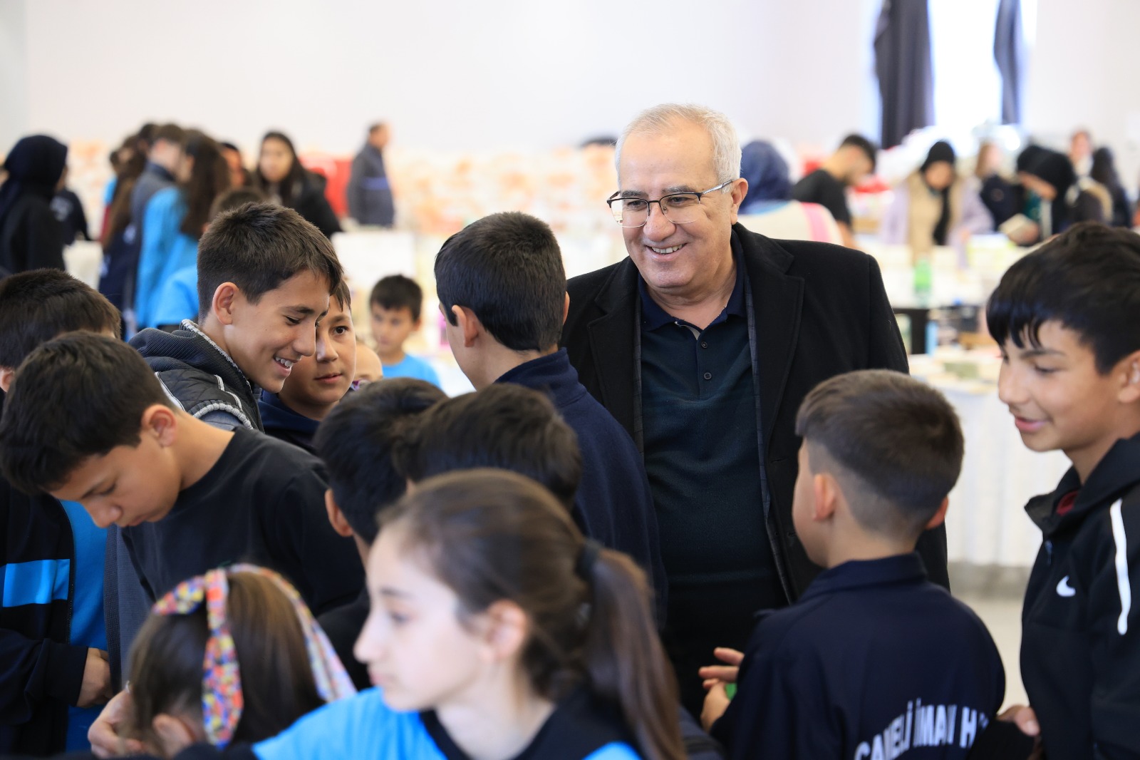 Çameli̇ Beledi̇yesi̇ 1. Ki̇tap Günleri̇ Yoğun İlgi̇yle Sürüyor (2)