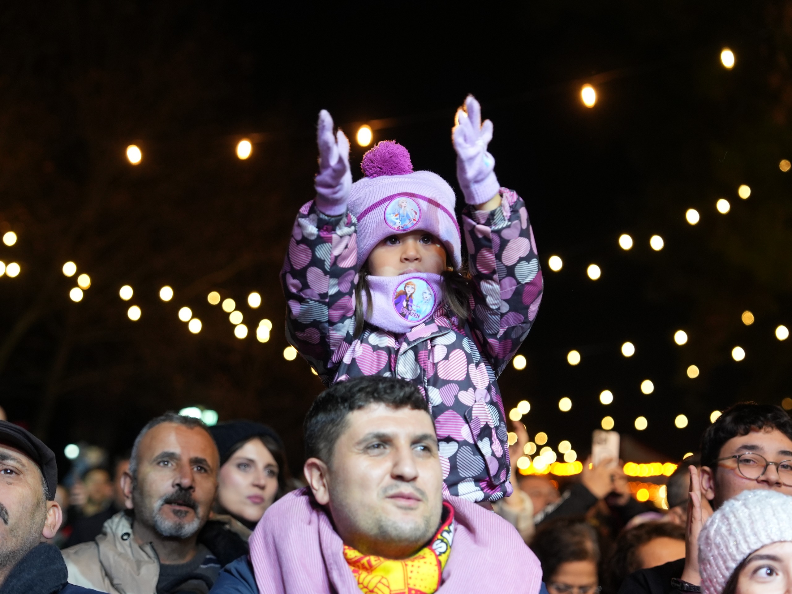 Denizli Büyükşehir’in Yılbaşı Festivali Renkli Görüntülerle Başladı (7)