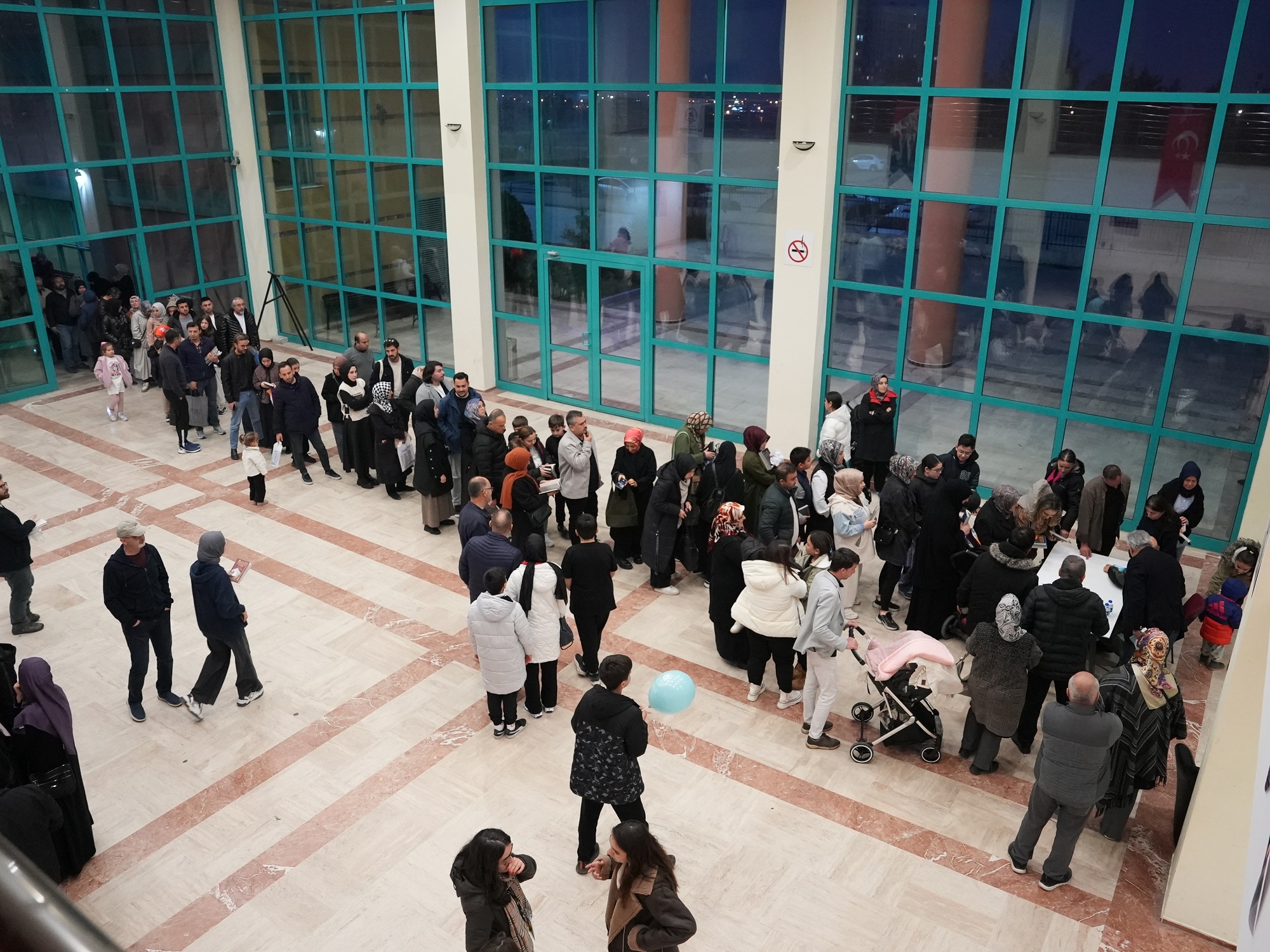 Denizli Kitap Fuarı Ziyaretçi Akınına Uğruyor (15)