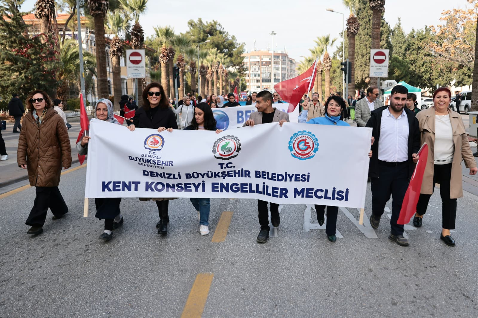 Engelliler Meclisi Farkındalık Yürüyüşü (8)