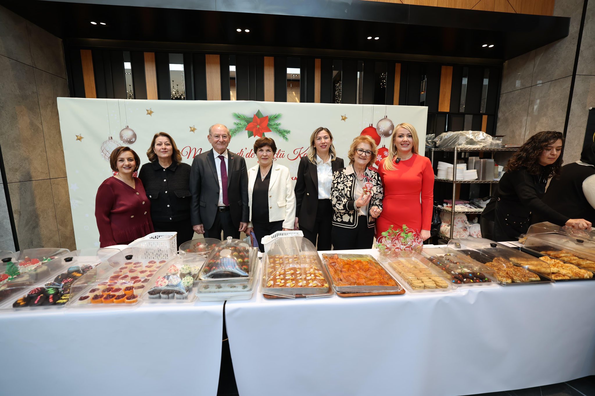 Gi̇ri̇şi̇mci̇ Kadinlar Ve El Emeği̇ Festi̇vali̇ Dolu Dolu Geçti̇ (30)