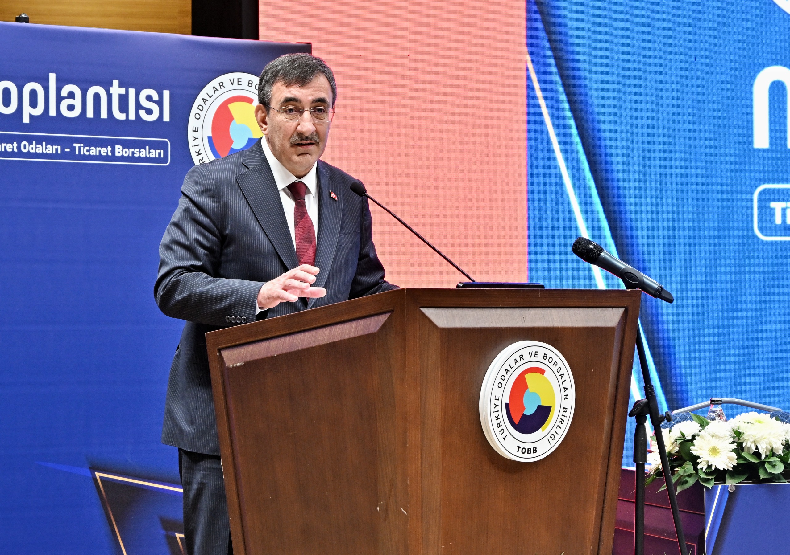 Kasapoğlu Deni̇zli̇’yi̇ Temsi̇len Sanayi̇ci̇leri̇n Sorunlarini Bi̇r Kez Daha Ankara’da Gündeme Taşidi (8)