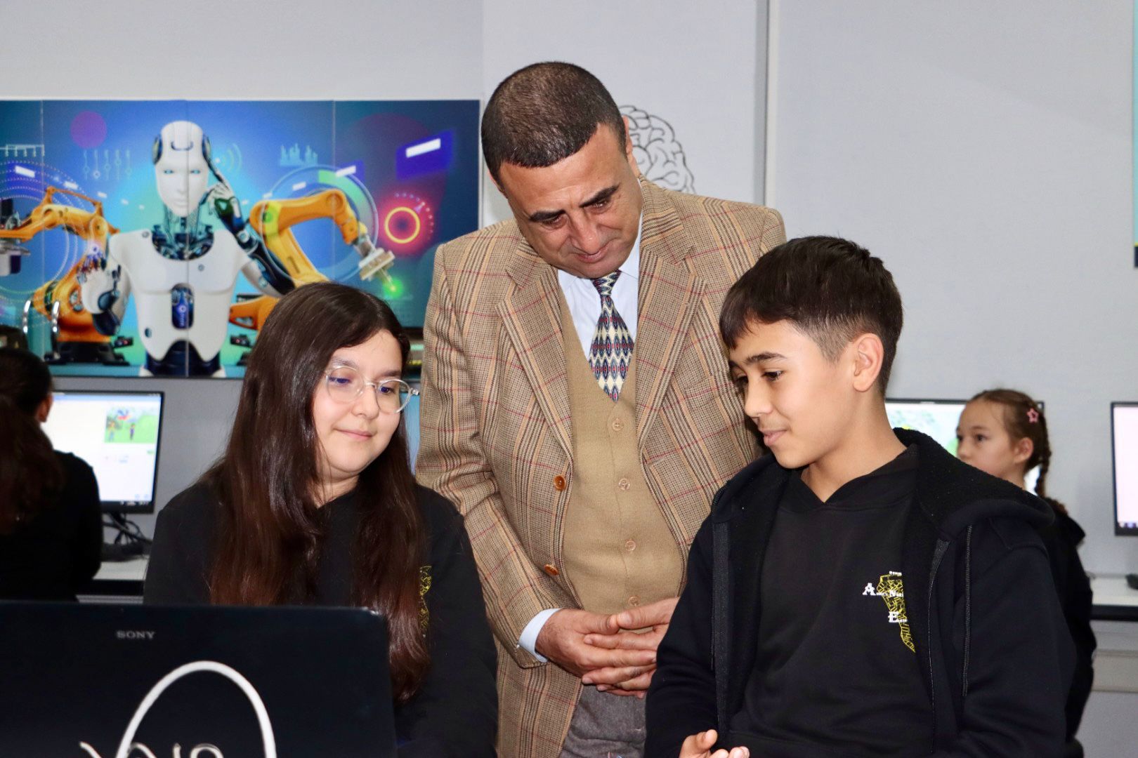 Whatsapp Image 2025 12 26 At 11.11.24 (1)