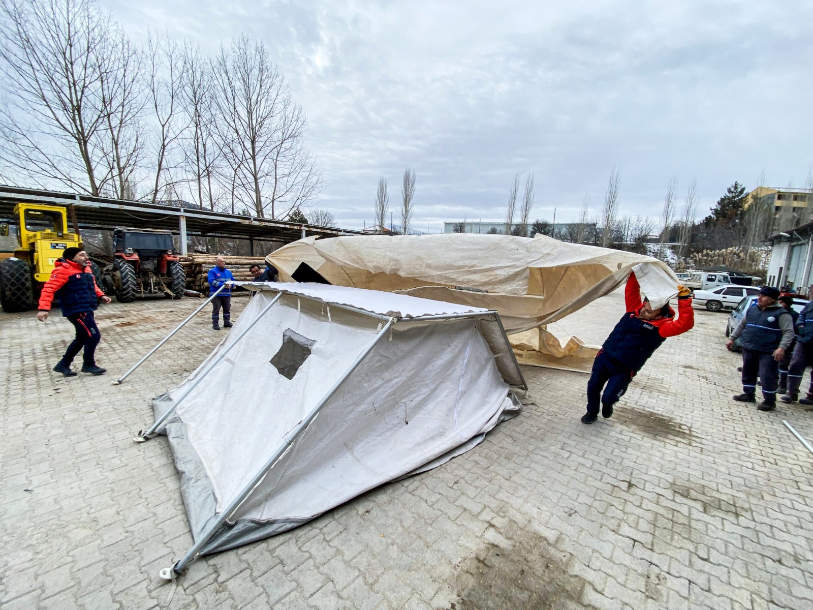 Çameli̇’de Yerel Destek Eki̇bi̇ne Afad’dan Çadir Kurma Eği̇ti̇mi̇ (2)