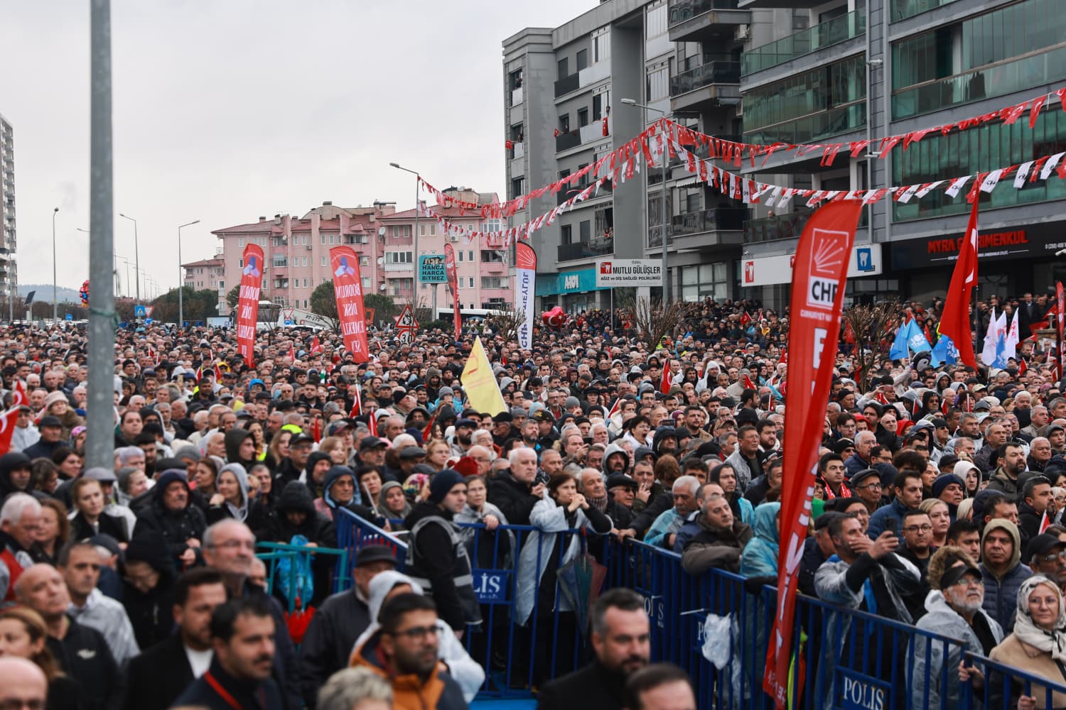 Chp Genel Başkani Özgür Özel “Helal Olsun Şeni̇z Başkanima” (42)