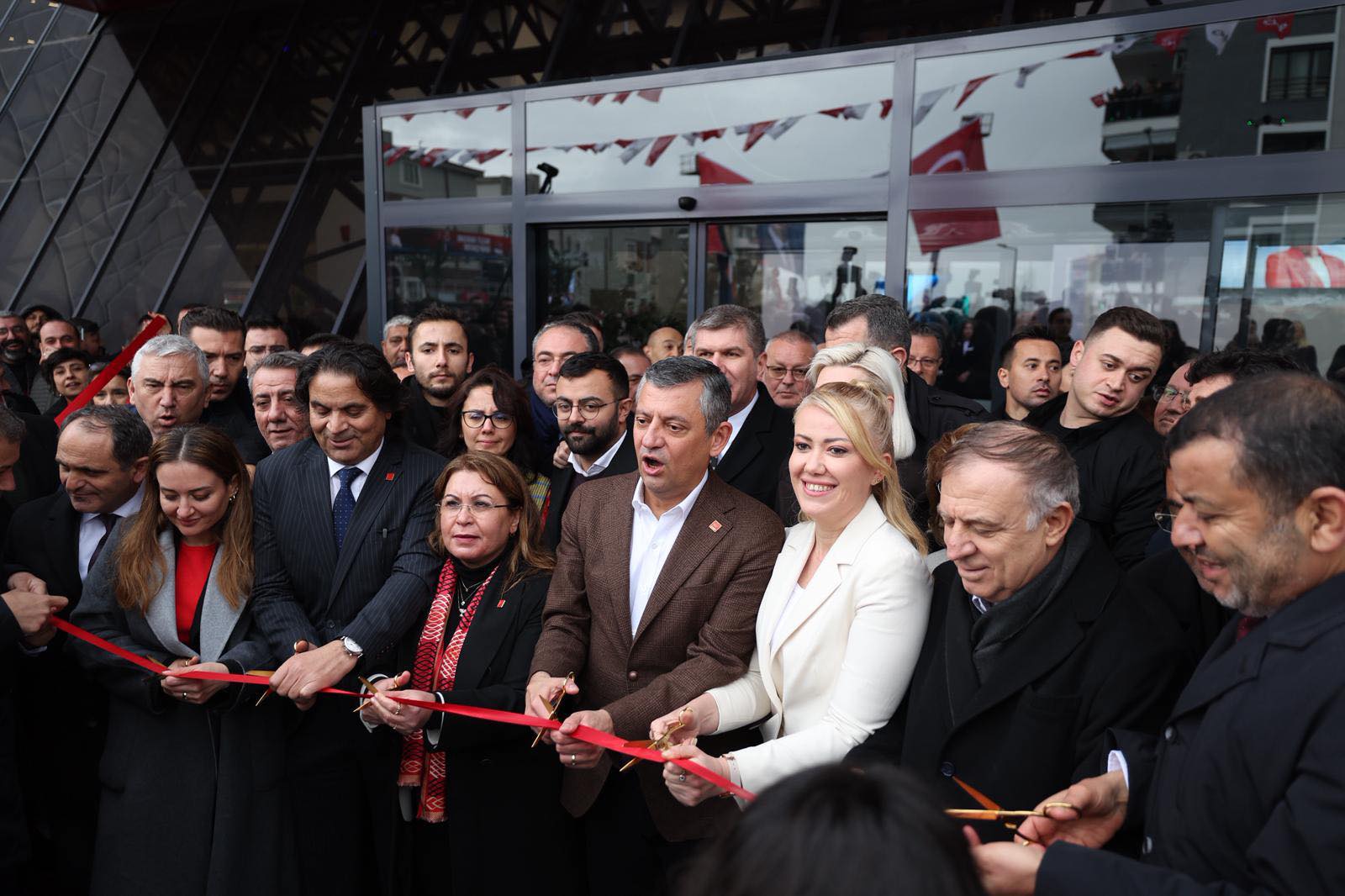 Özgür Özel Deni̇zli̇’de Sert Konuştu “Yolsuzluk Var, Yataklar Azaliyor” (3)