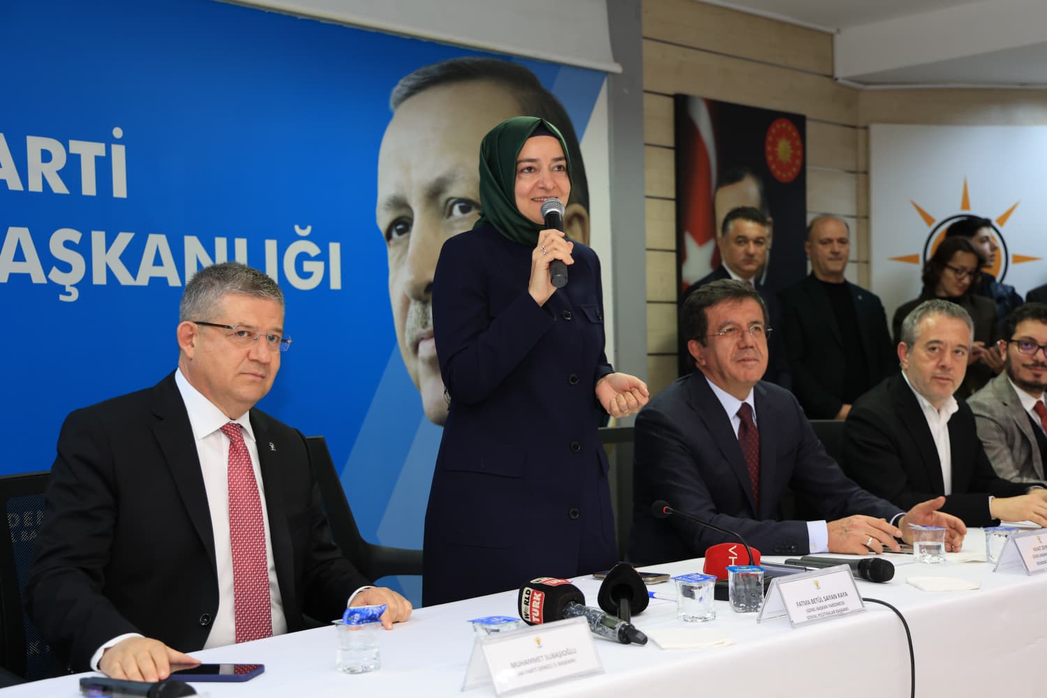 Ak Parti̇ Çameli̇ Teşki̇latindan Deni̇zli̇ İl Danişma Mecli̇si̇ Toplantisina Yoğun Katilim (1)