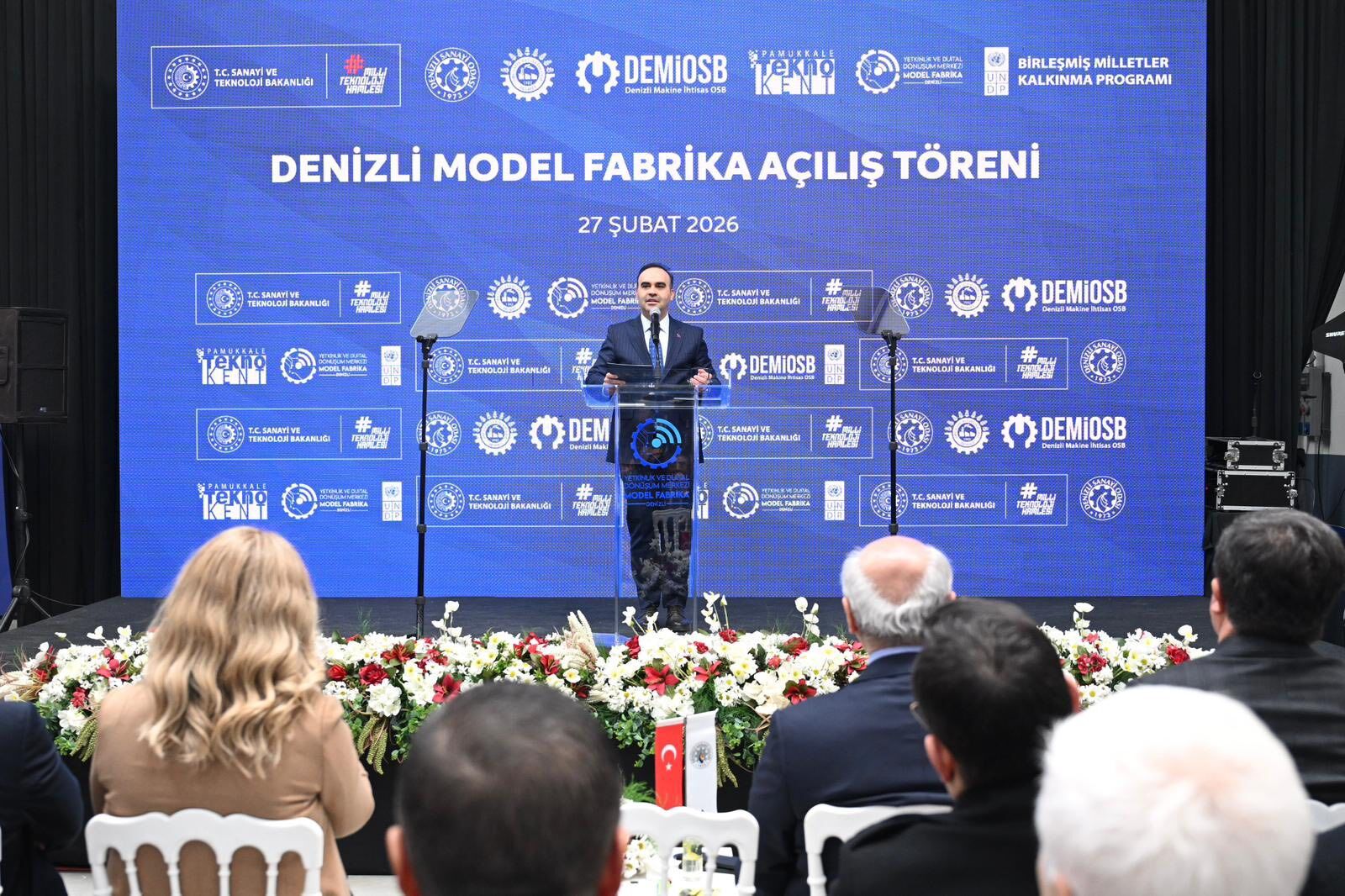 Deni̇zli̇ Sanayi̇si̇ni̇n Tari̇hi̇ Günü ‘Deni̇zli̇ Model Fabri̇ka' Açildi! (2)