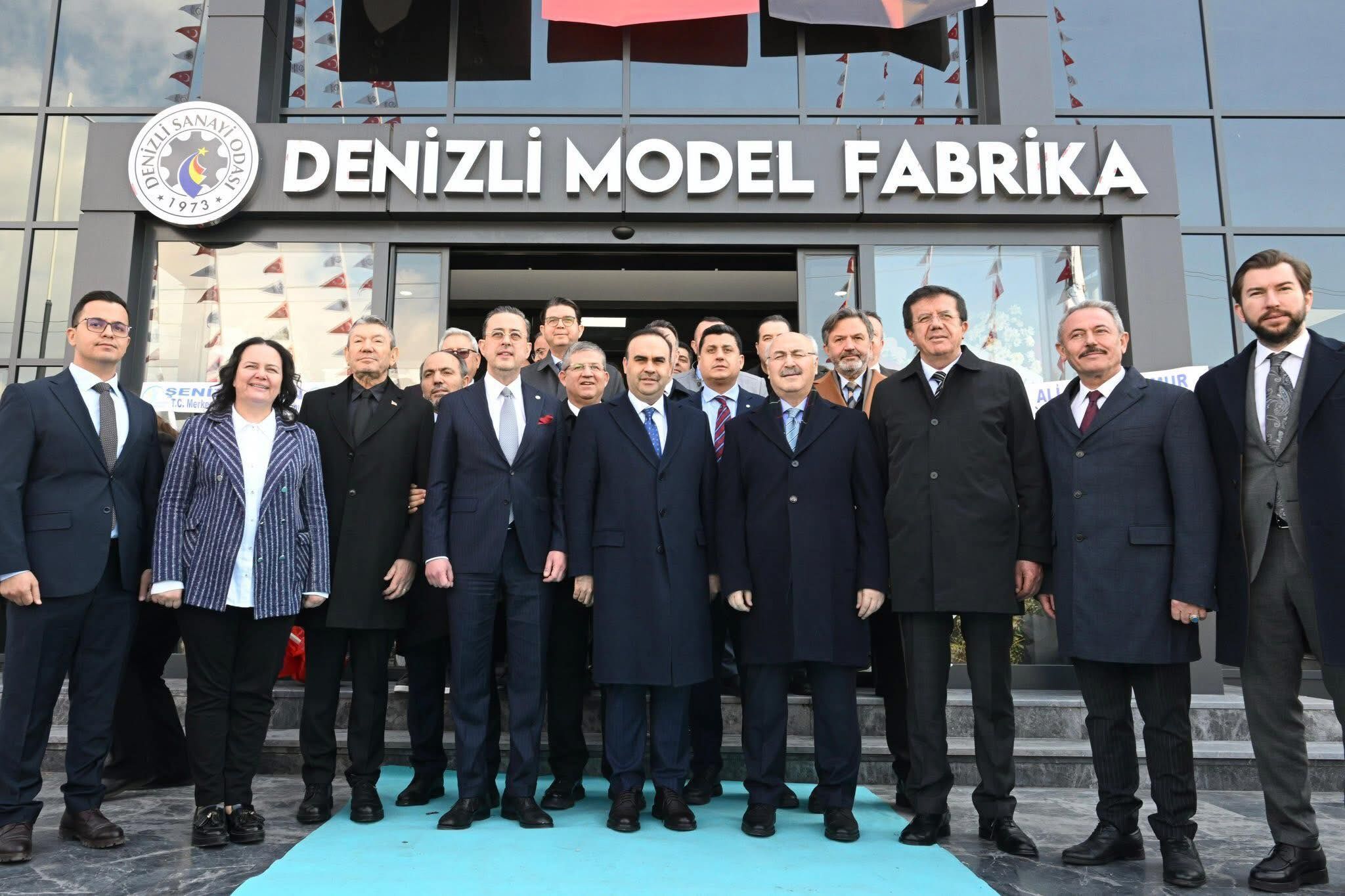 Deni̇zli̇ Sanayi̇si̇ni̇n Tari̇hi̇ Günü ‘Deni̇zli̇ Model Fabri̇ka' Açildi! (8)