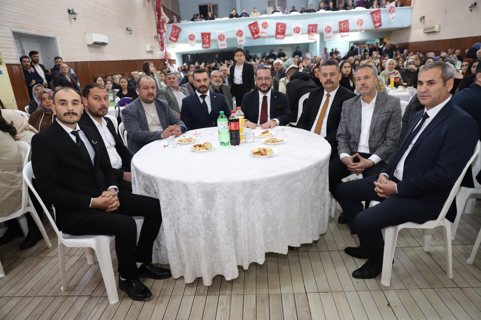 Mhp’den Güney İlçesi̇nde Gövde Gösteri̇si̇ (2)