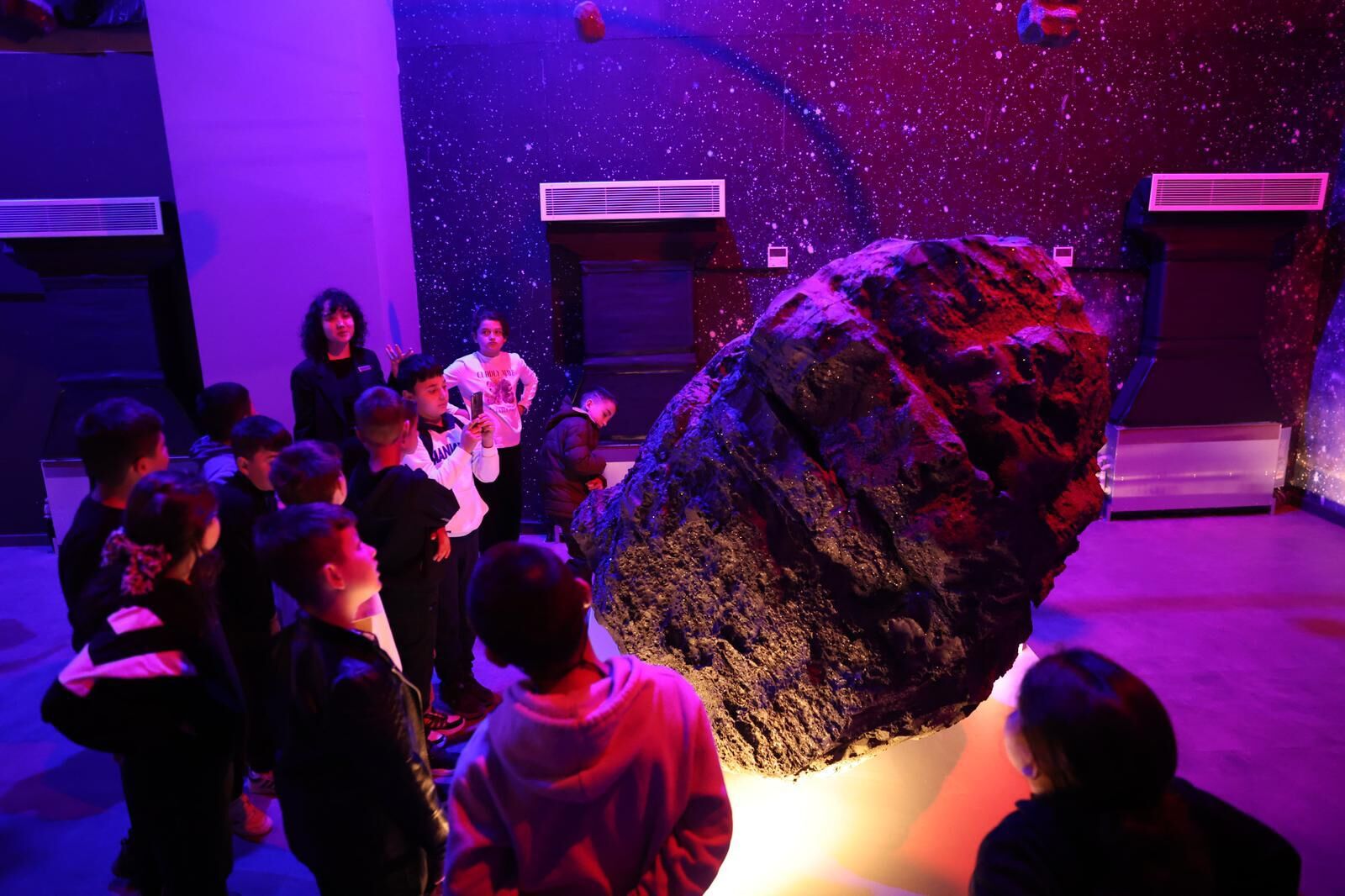 Çardaklı Öğrenciler Atatürk Bilim Merkezi’nde Bilimle Buluştu! (6)