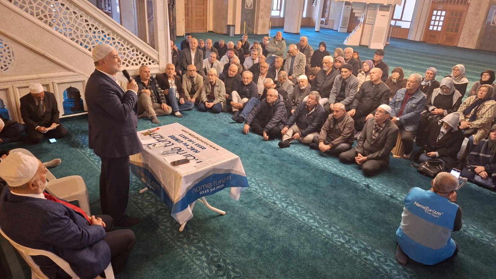 Name Turi̇zm’den Umre Yolcularina Bi̇lgi̇lendi̇rme Semi̇neri̇ (1)