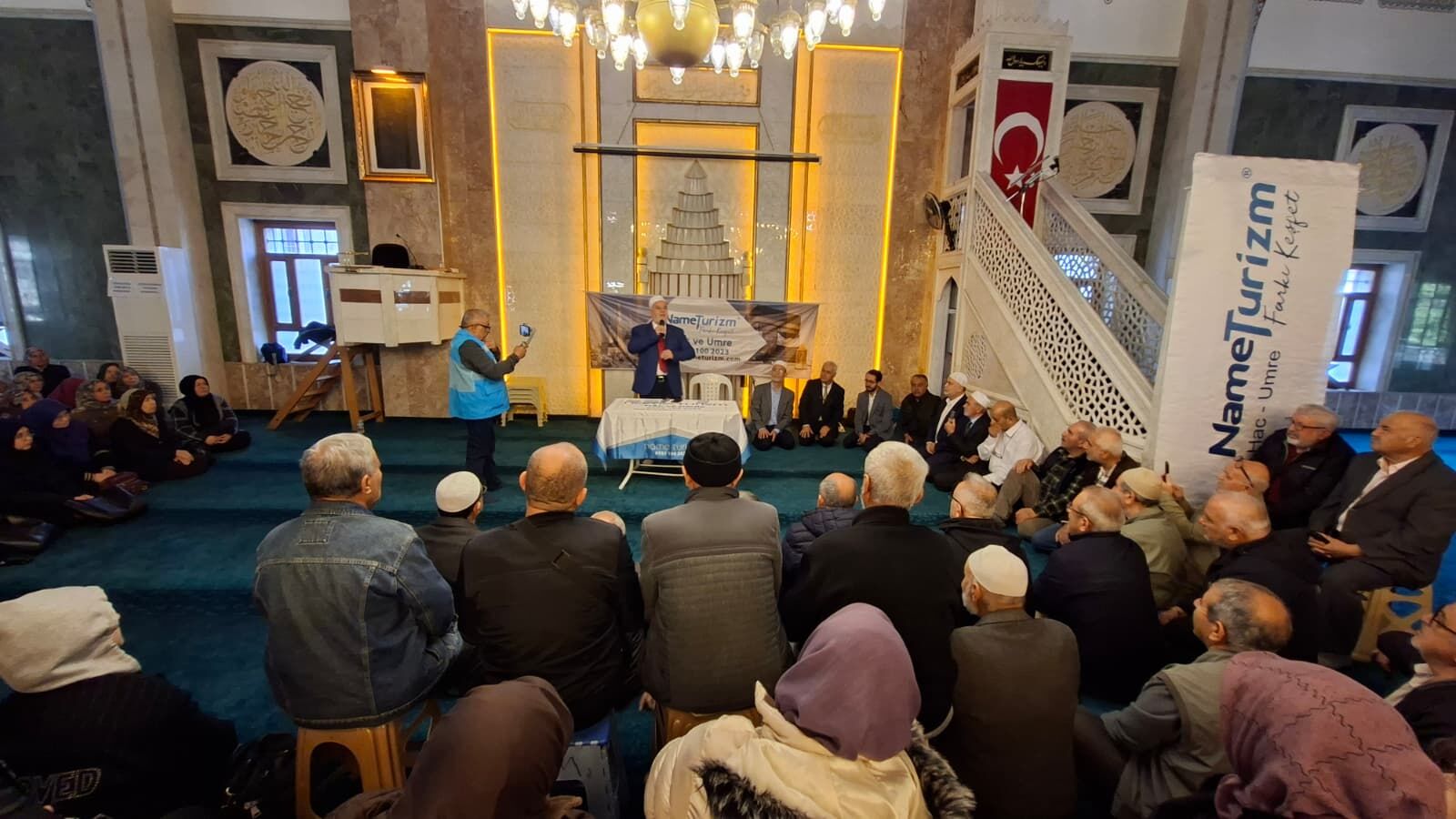 Name Turi̇zm’den Umre Yolcularina Bi̇lgi̇lendi̇rme Semi̇neri̇ (2)