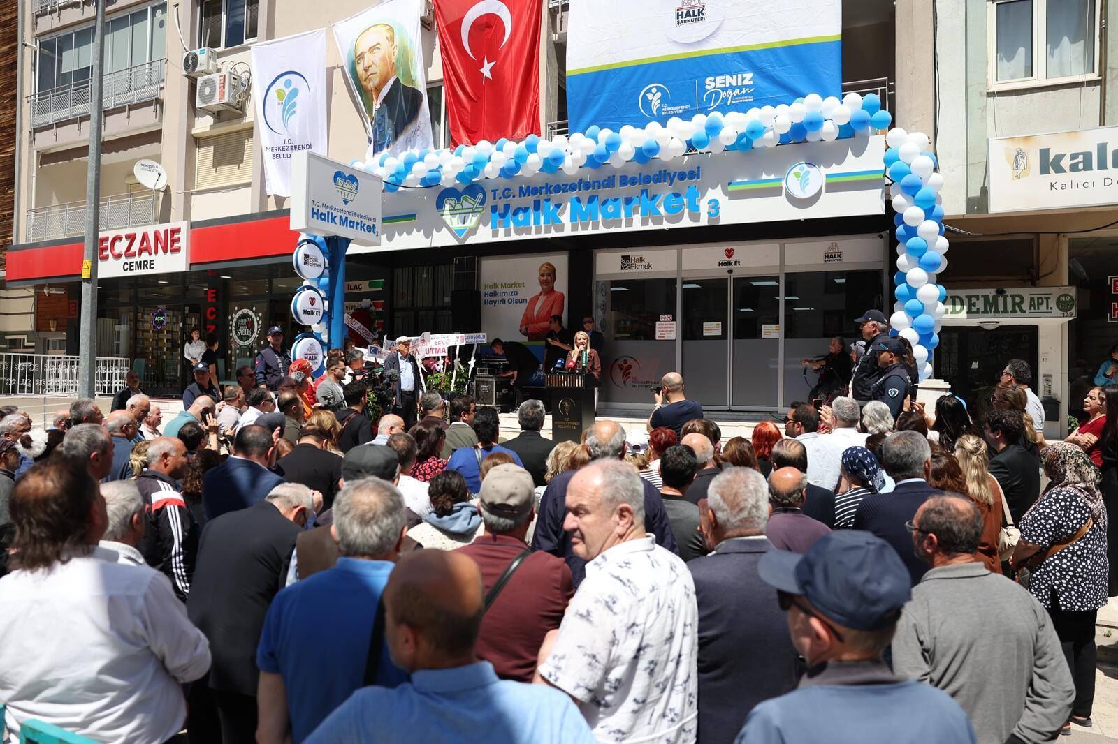 Halk Market’i̇n 3. Şubesi̇ Açildi (1)