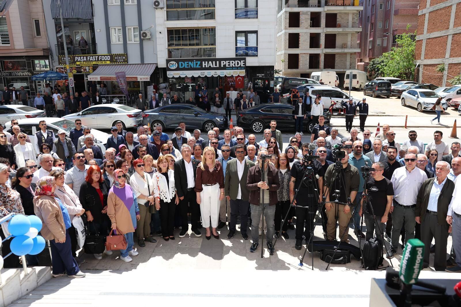 Halk Market’i̇n 3. Şubesi̇ Açildi (13)