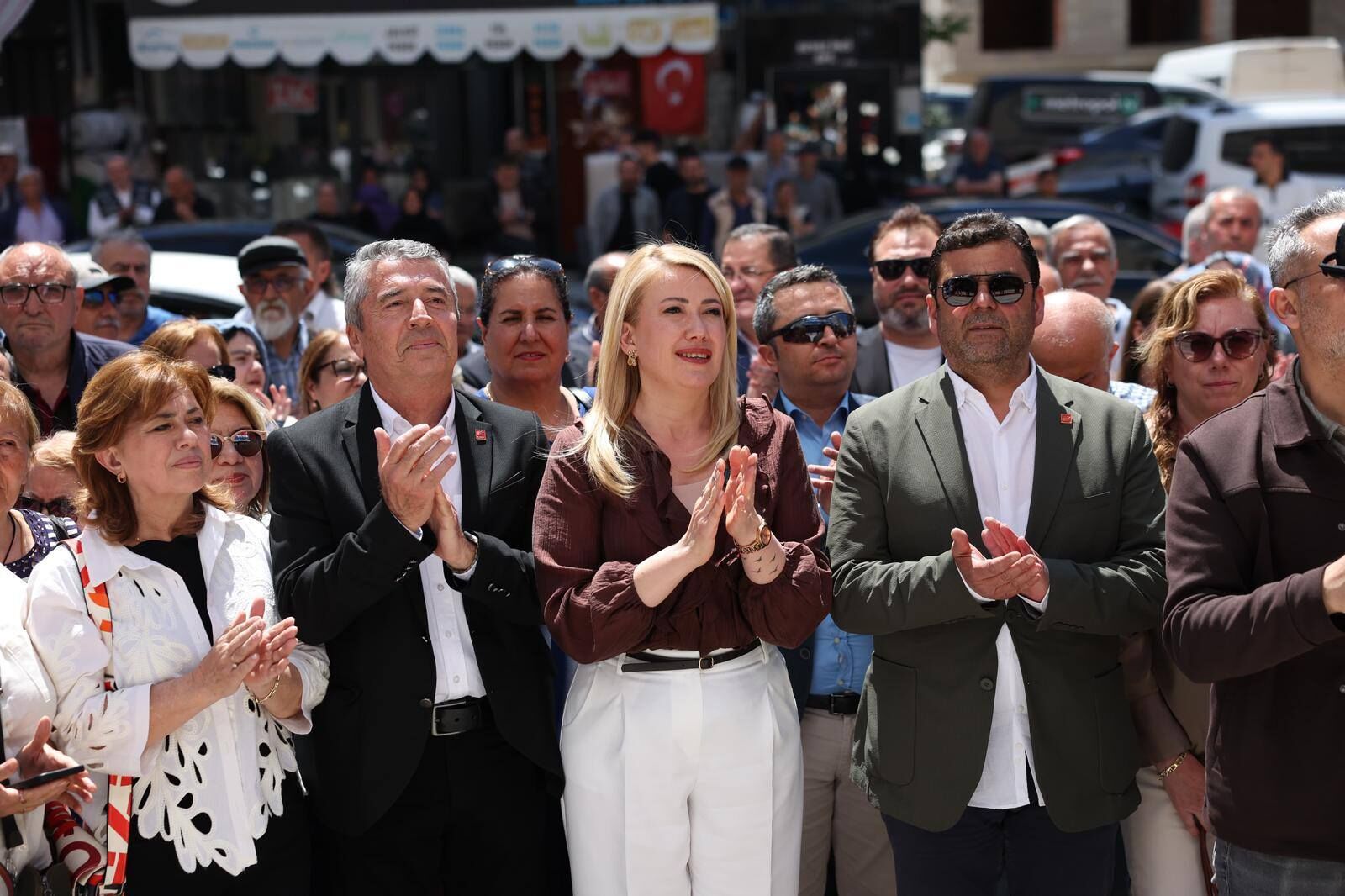 Halk Market’i̇n 3. Şubesi̇ Açildi (7)