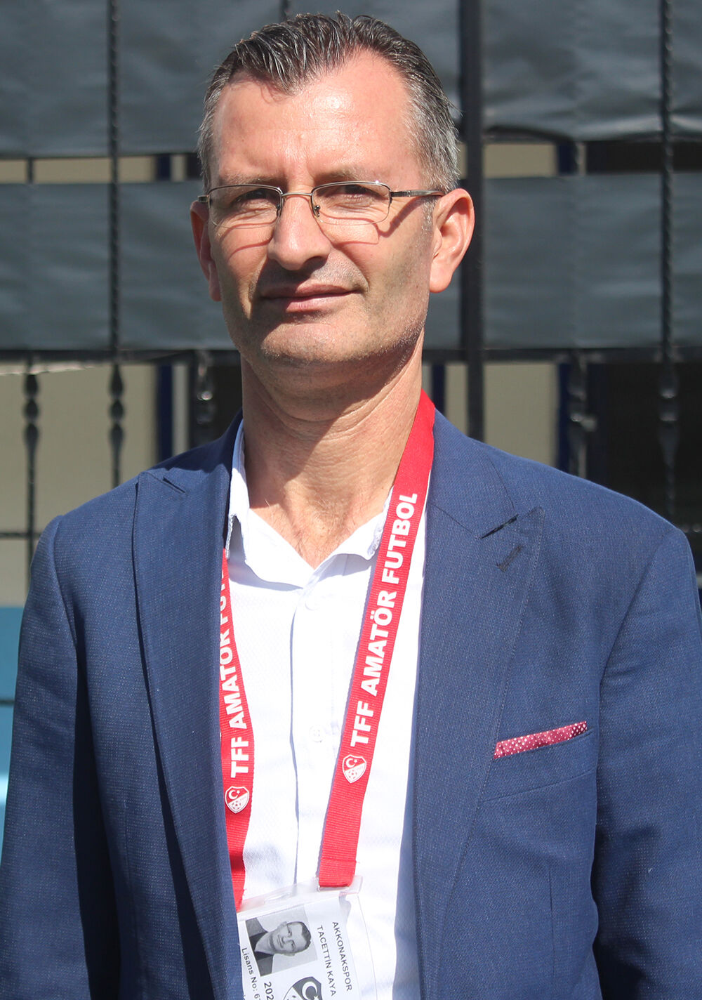 Akkonak. J P G