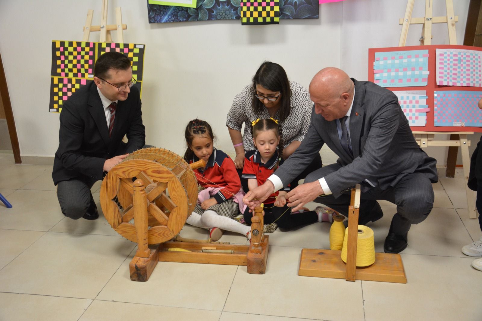 Babadağ’da Dokuma Kültürü Çocuklarla Buluşuyor (3)