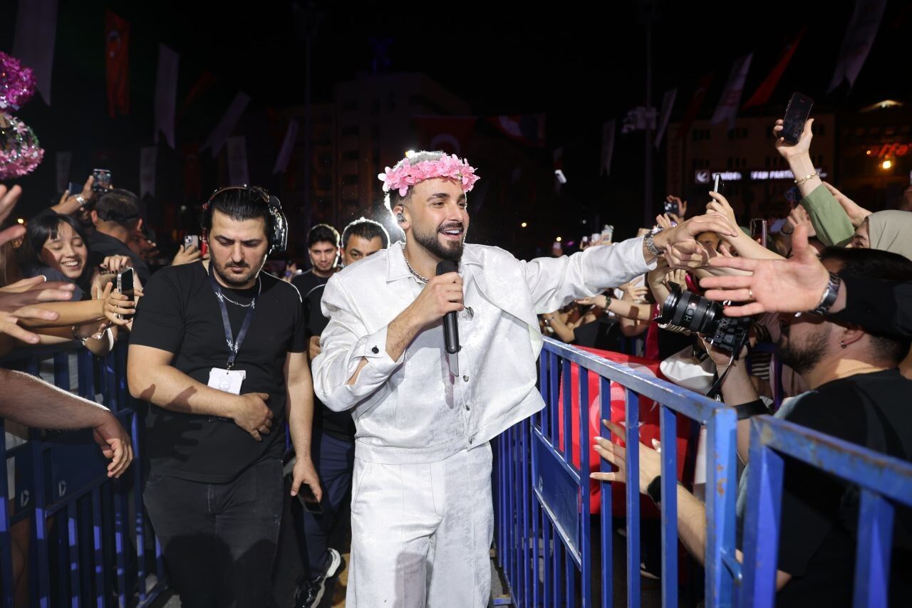 Denizli’de Dev Buluşma On Binler Sefo Konserine Akın Etti (8)