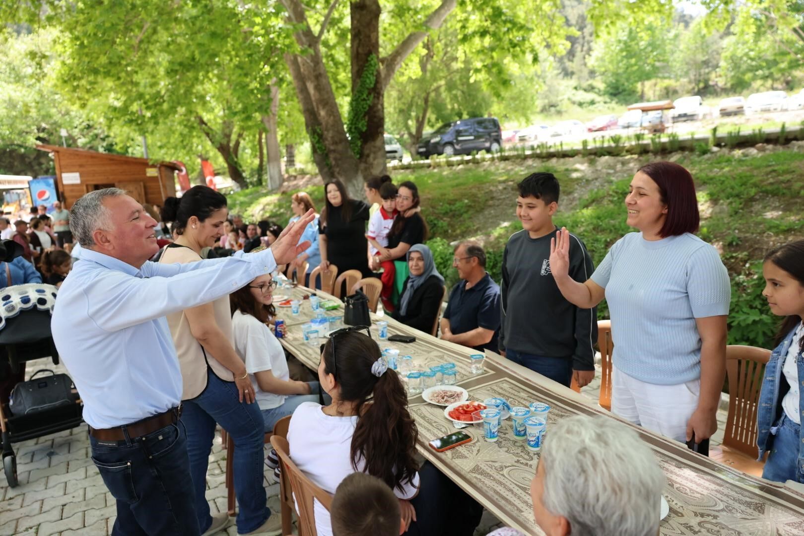 Honaz Beledi̇yesi̇ Tarafindan Düzenlenen Anneler Günü Etki̇nli̇ği̇ne Yoğun Katilim (2)