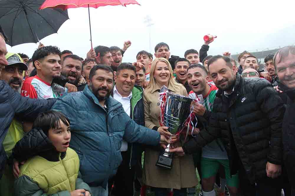 Şemikleri. J P G