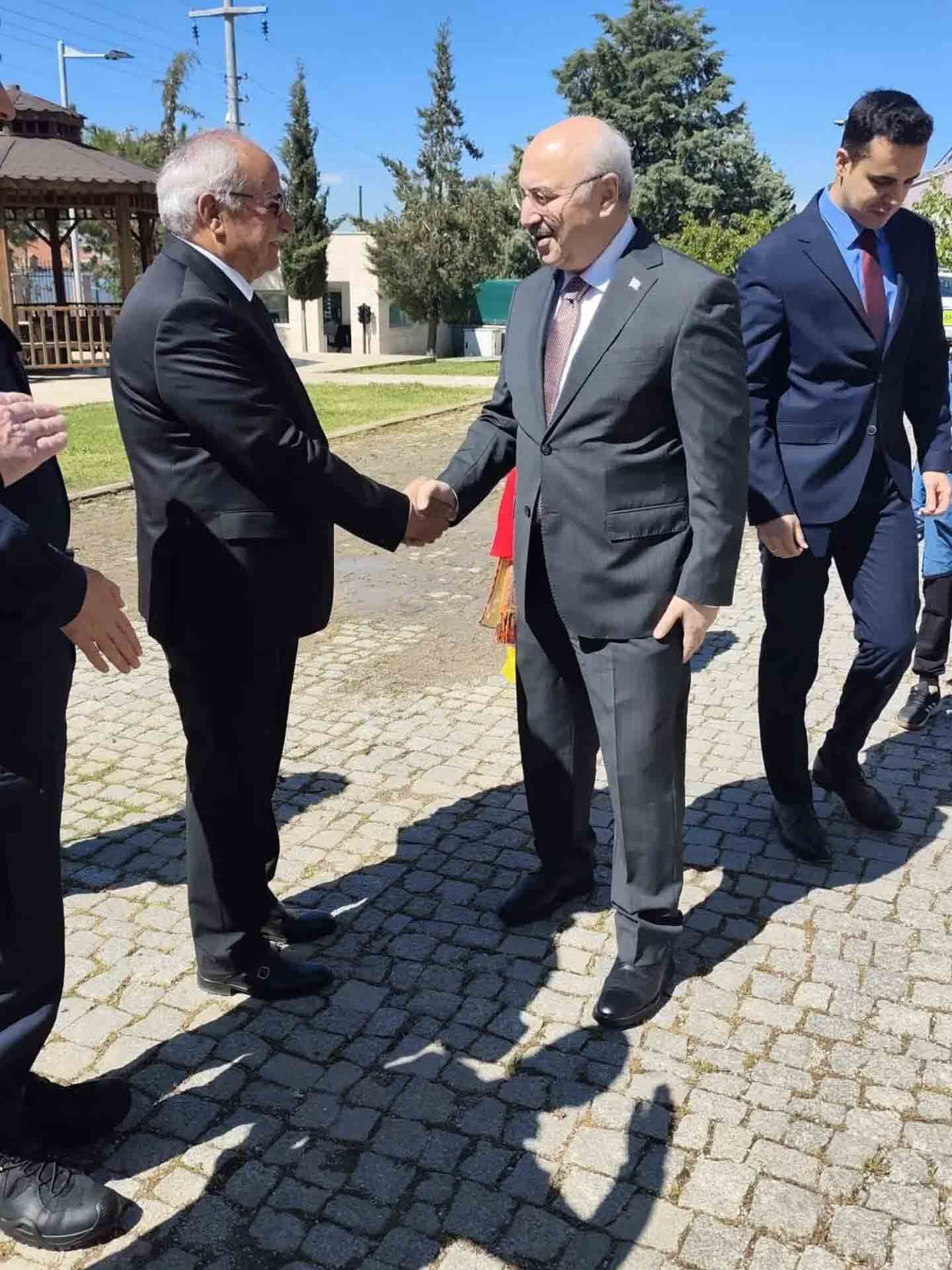 Vali Köşger’den Baklan’daki Tarım Lisesine Ziyaret! Öğrencilere Sera Müjdesi3