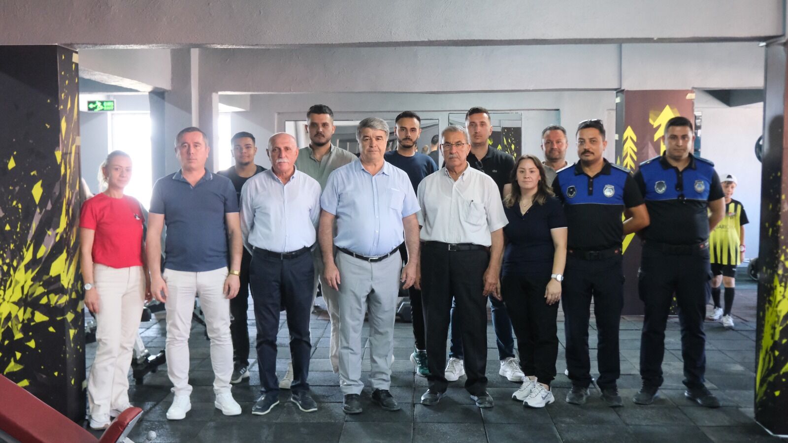 Çardak’ta Spora Yeni̇ Nefes! Beledi̇ye Fi̇tness Salonu Hi̇zmete Açildi (2)