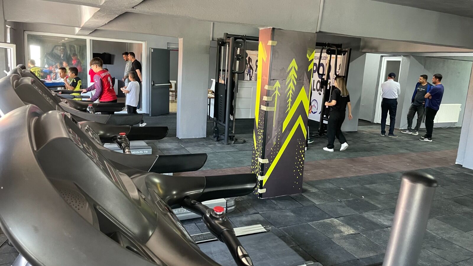Çardak’ta Spora Yeni̇ Nefes! Beledi̇ye Fi̇tness Salonu Hi̇zmete Açildi (5)