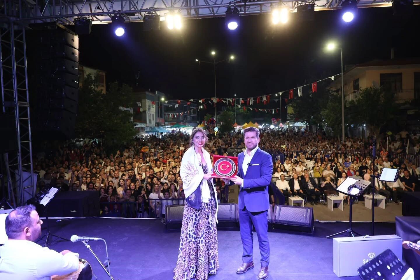 30. Geleneksel Kizilcabölük Festi̇vali̇ Coşkuyla Tamamlandi (2)