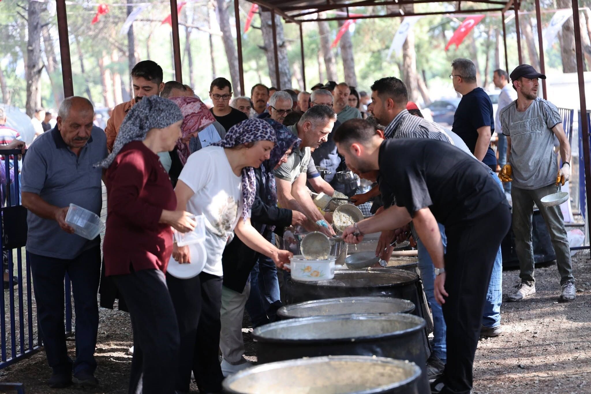 30. Geleneksel Kizilcabölük Festi̇vali̇ Coşkuyla Tamamlandi (6)