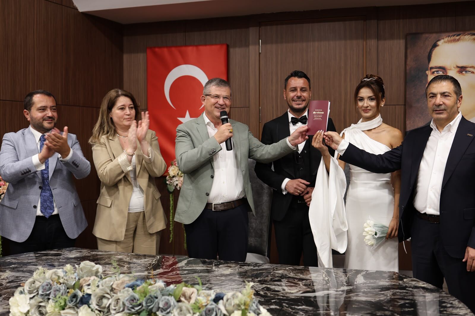 Di̇msi̇ad Ve Ak Parti̇ Yöneti̇ci̇si̇ Zi̇ya Duraman, Şahsenem Kizildağ İle Dünyaevi̇ne Gi̇rdi̇ (4)