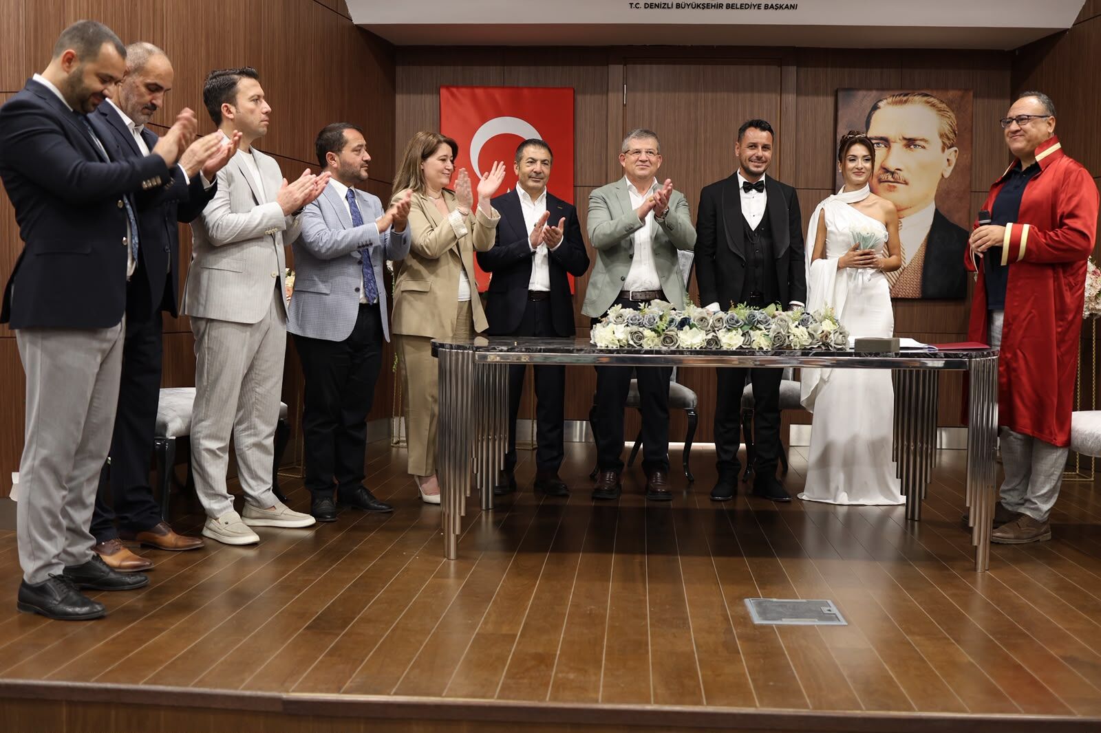 Di̇msi̇ad Ve Ak Parti̇ Yöneti̇ci̇si̇ Zi̇ya Duraman, Şahsenem Kizildağ İle Dünyaevi̇ne Gi̇rdi̇ (7)