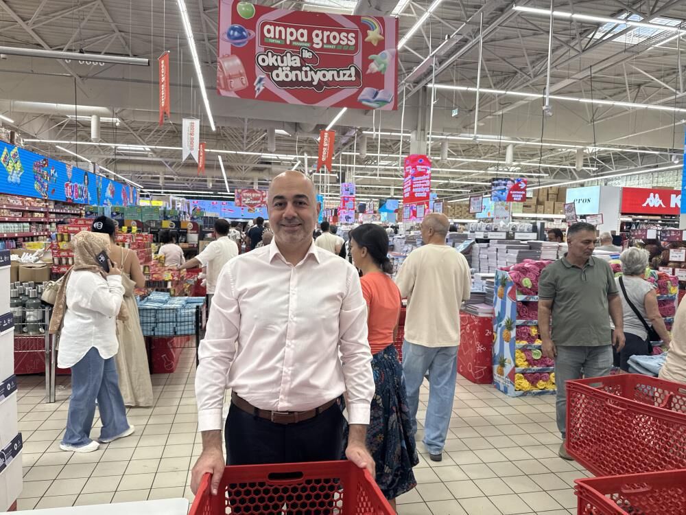 Okullarin Açilmasina Kisa Süre Kala Veli̇leri̇n Kirtasi̇ye Telaşi Başladi (2)