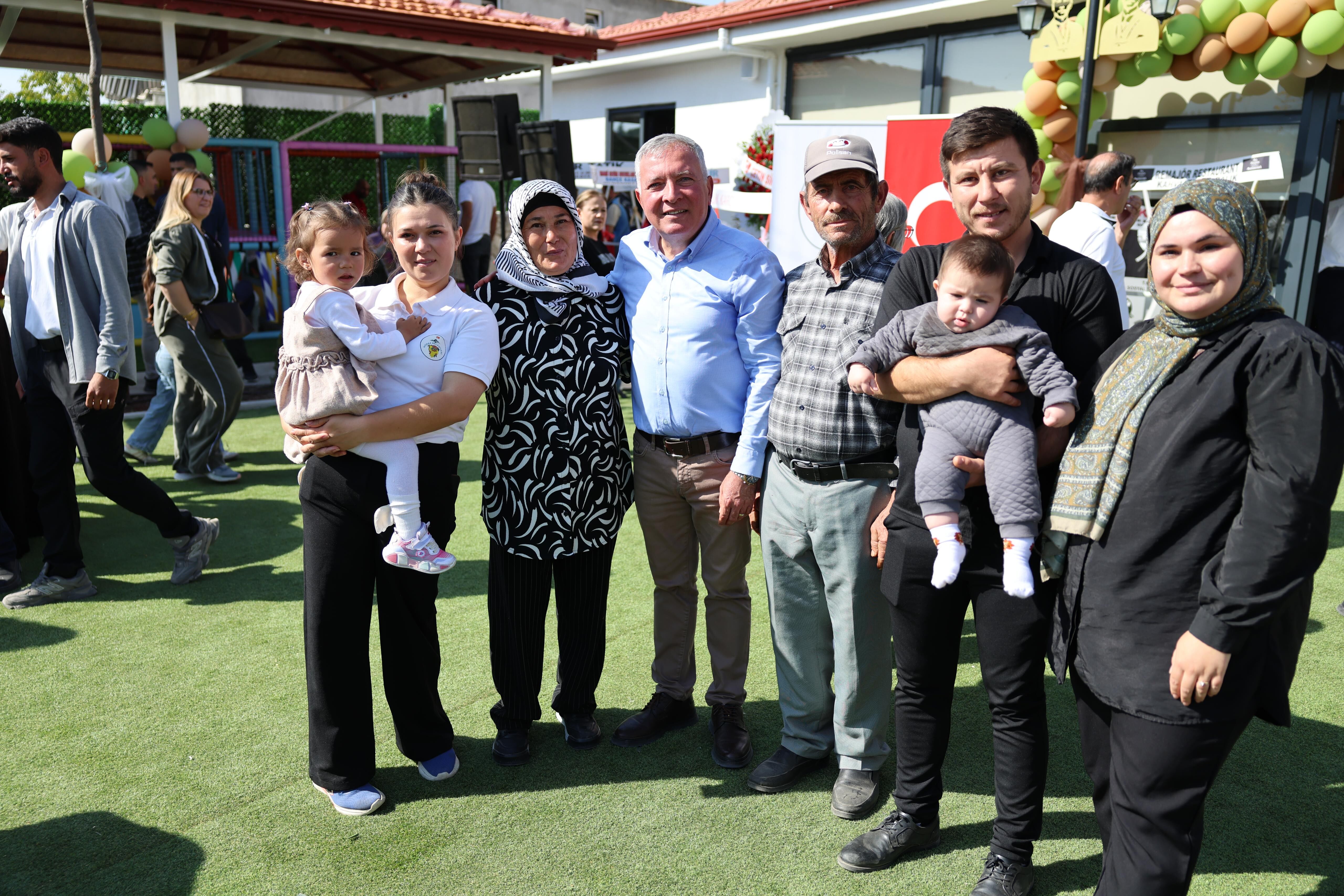 Honaz’da Kadin Emeği̇ne Yeni̇ Kapi! Kar Ova Sosyal Tesi̇sleri̇ Açildi (4)