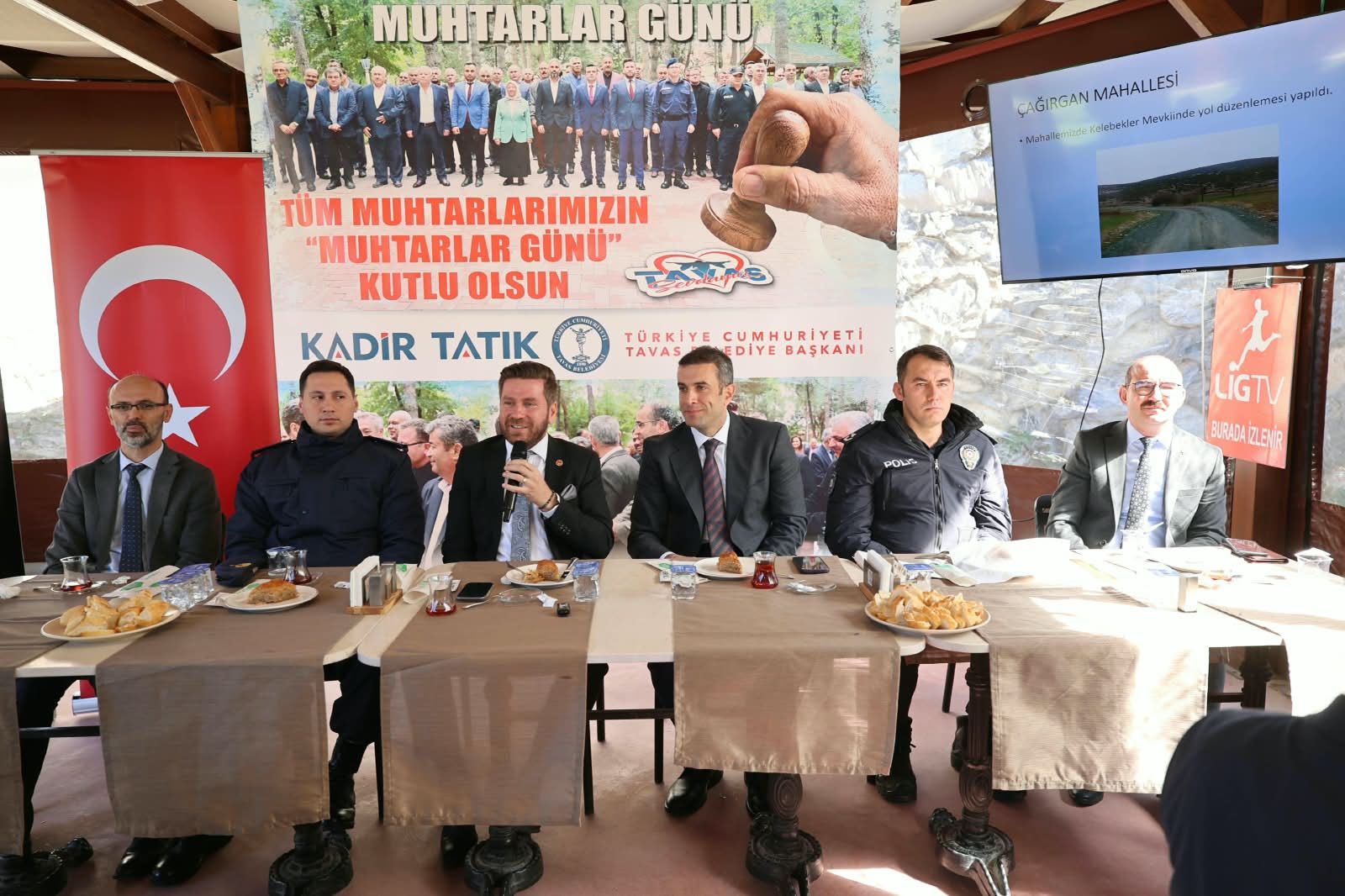 Tavas’ta 19 Eki̇m Muhtarlar Günü Kutlandi (2)